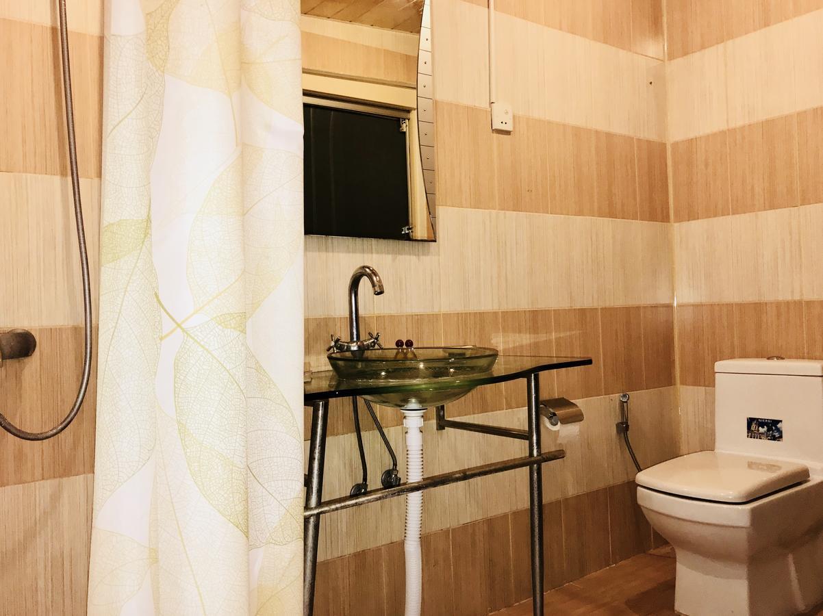 Check-In Hostel Баку Екстериор снимка
